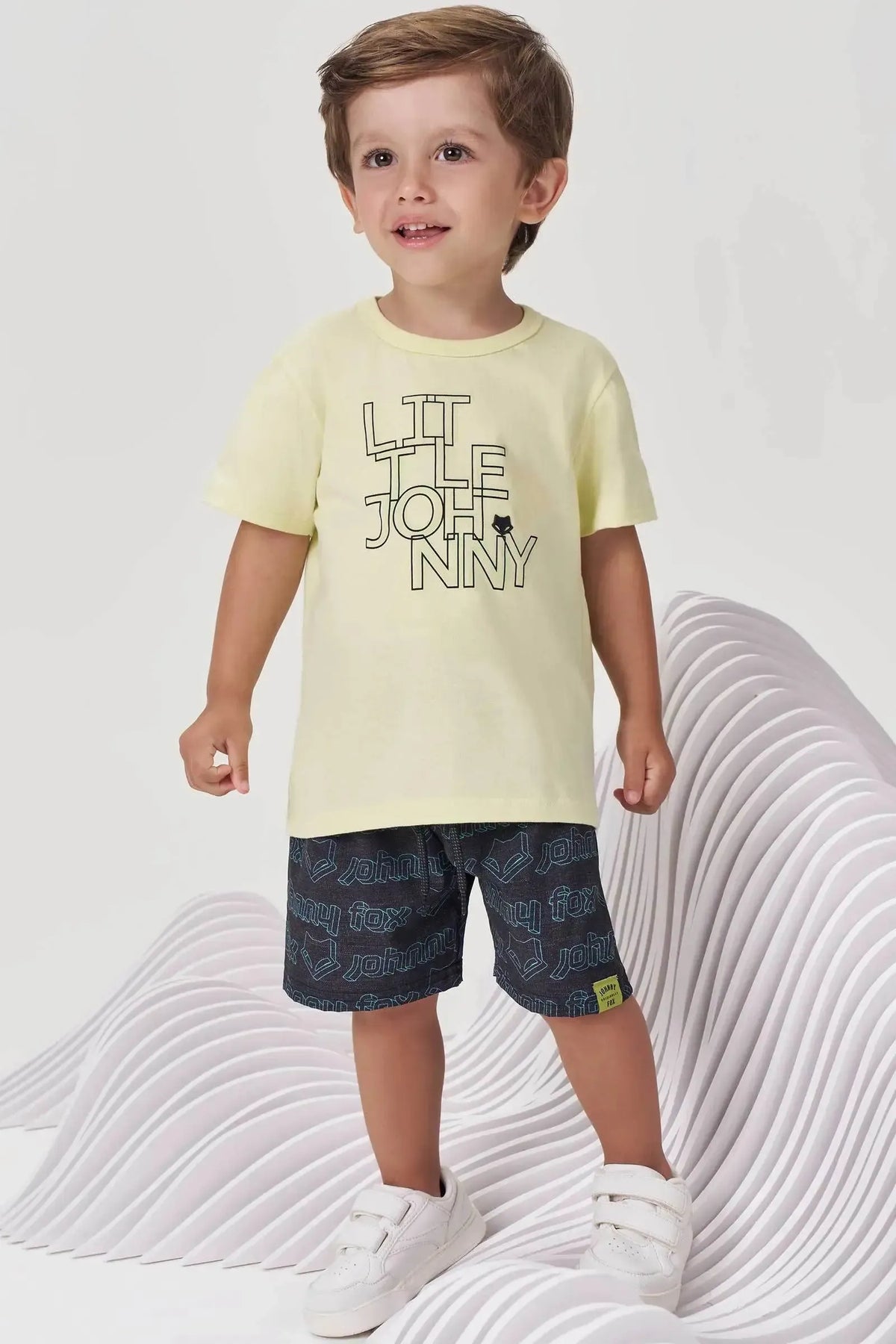 Conjunto de Camiseta em Meia Malha e Bermuda em Nylon Ergonomic com Elastano 99249 Johnny Fox Teen Menino