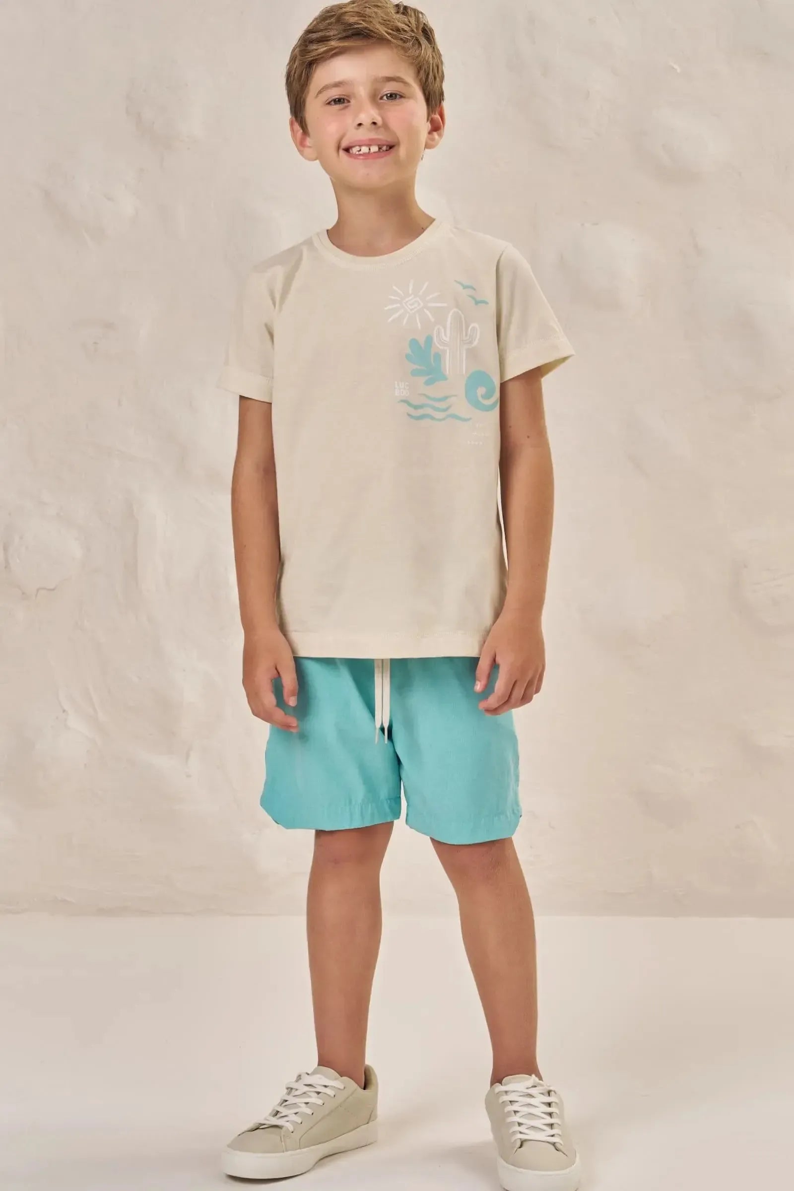 Conjunto de Camiseta em Meia Malha e Bermuda em Nylon Hidronatic com Elastano 86580 LucBoo Infantil Menino