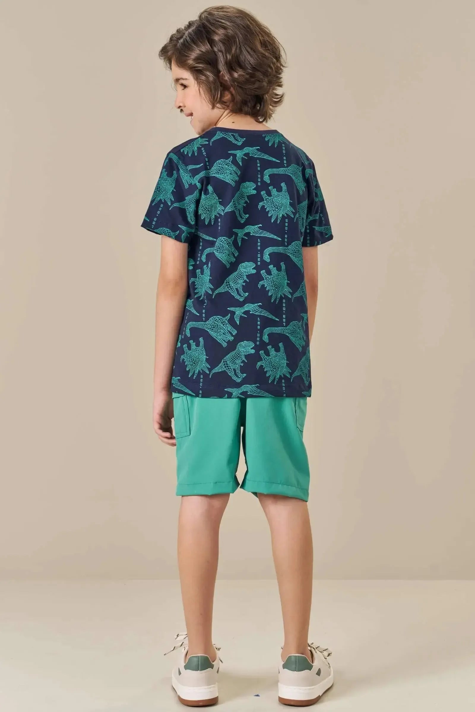 Conjunto de Camiseta em Meia Malha e Bermuda em Nylon Tecnospan com Elastano 83877 LucBoo Infantil Menino