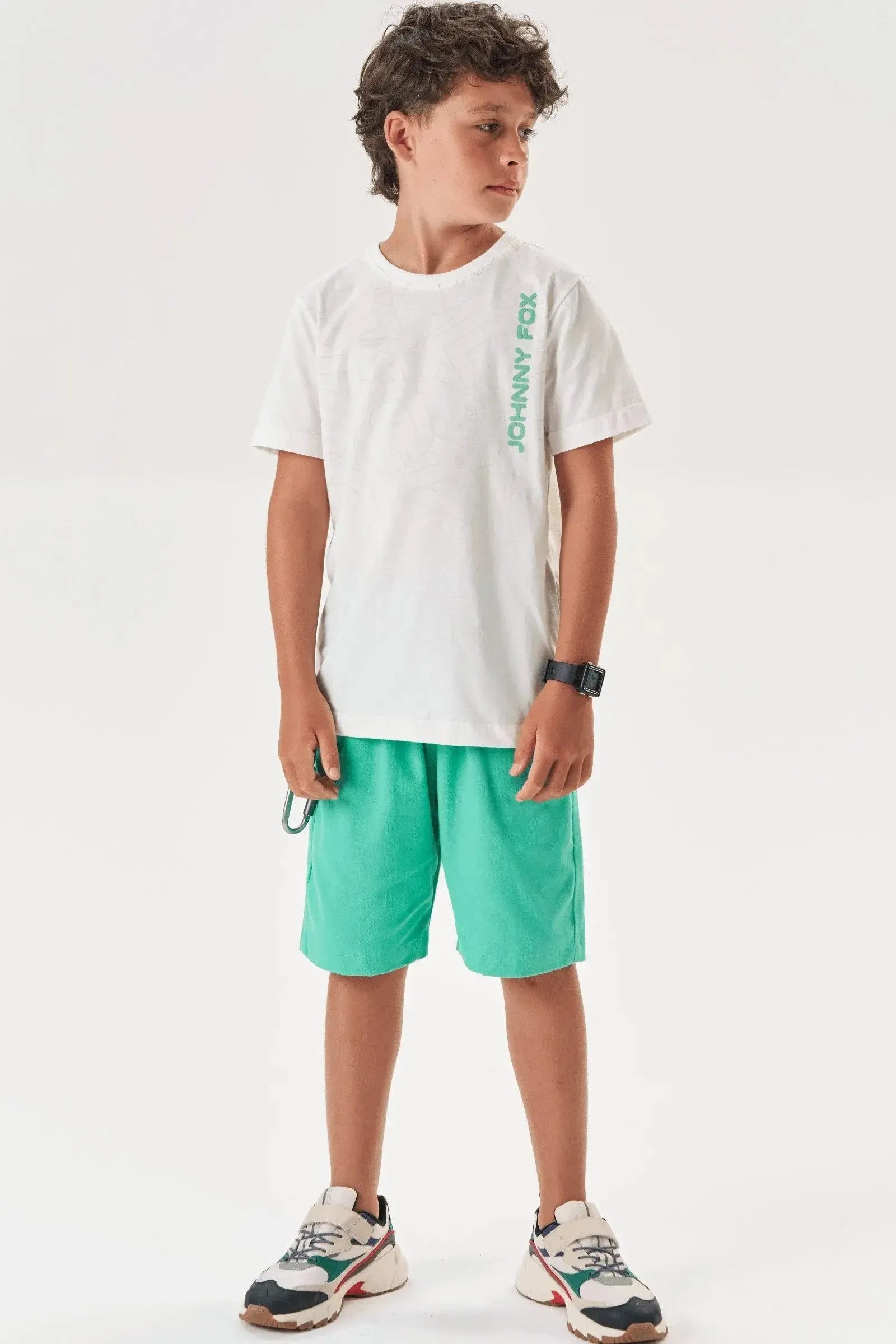 Conjunto de Camiseta em Meia Malha e Bermuda em Sarja Girassol com Elastano 88272 Johnny Fox Teen Menino