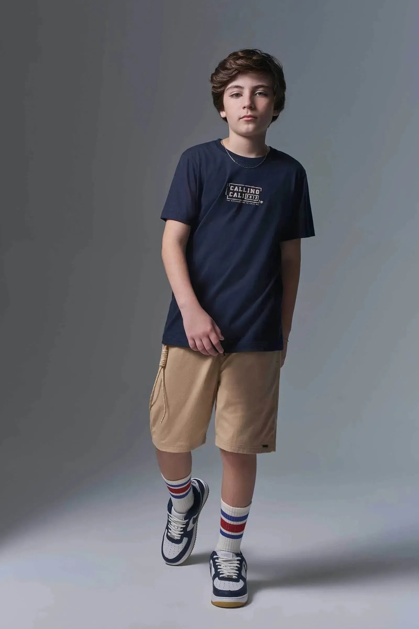 Conjunto de Camiseta em Meia Malha e Bermuda em Sarja Girassol com Elastano 96857 Johnny Fox Teen Menino