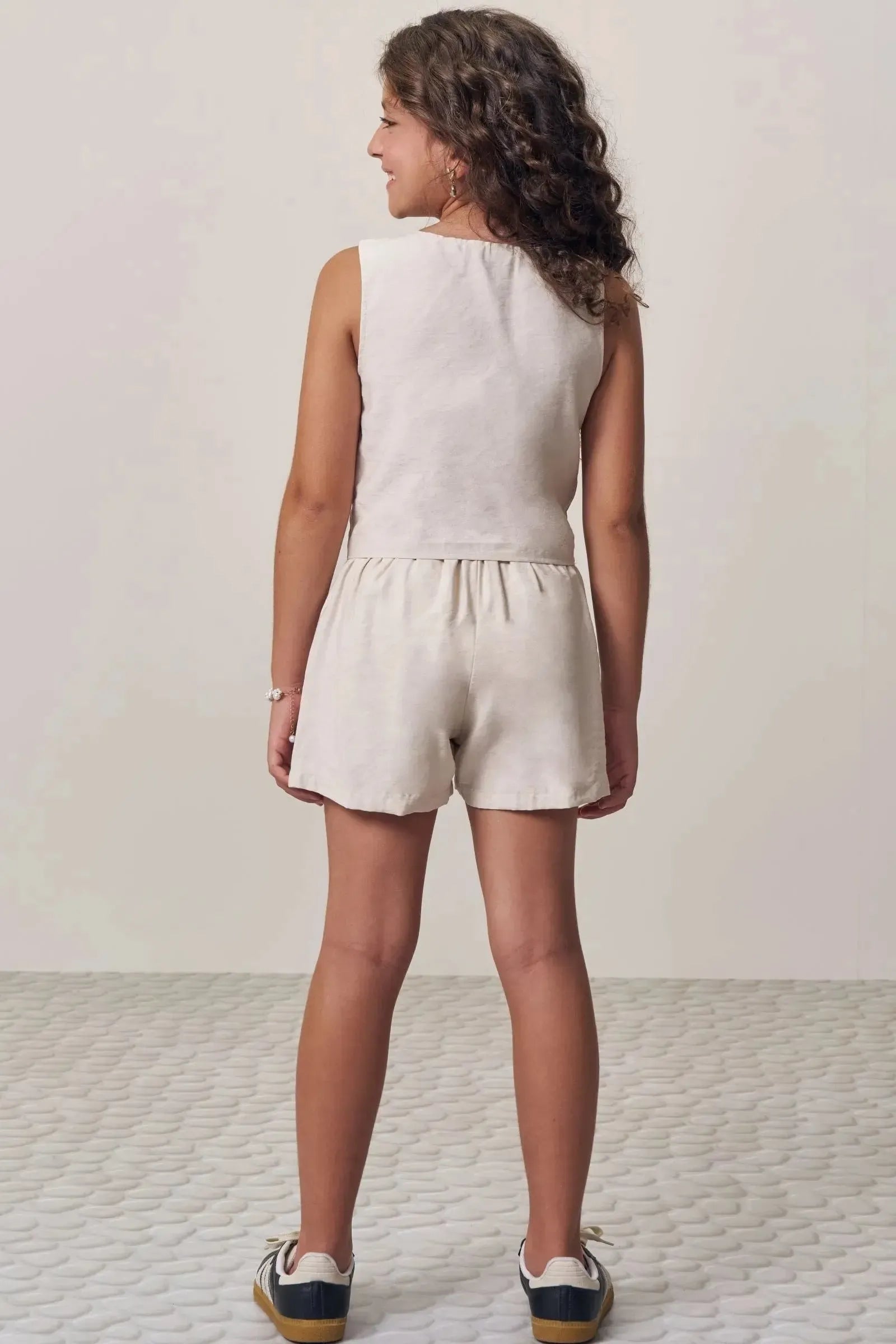 Conjunto de Colete e Shorts em Tecido Plano Viscose Sense 98581 Lilimoon Teen Menina