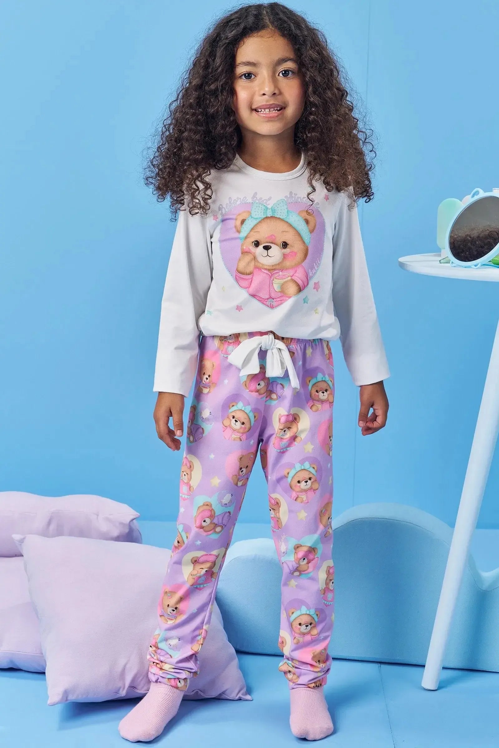 Conjunto de Pijama de Blusa e Calça em Malha Comfy 83253 Kukiê Infantil Menina