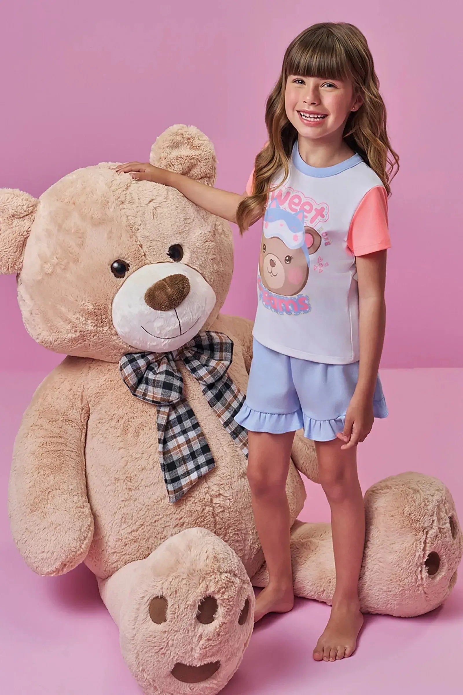Conjunto de Pijama de Blusa e Shorts em Meia Malha 94315 Kukiê Infantil Menina