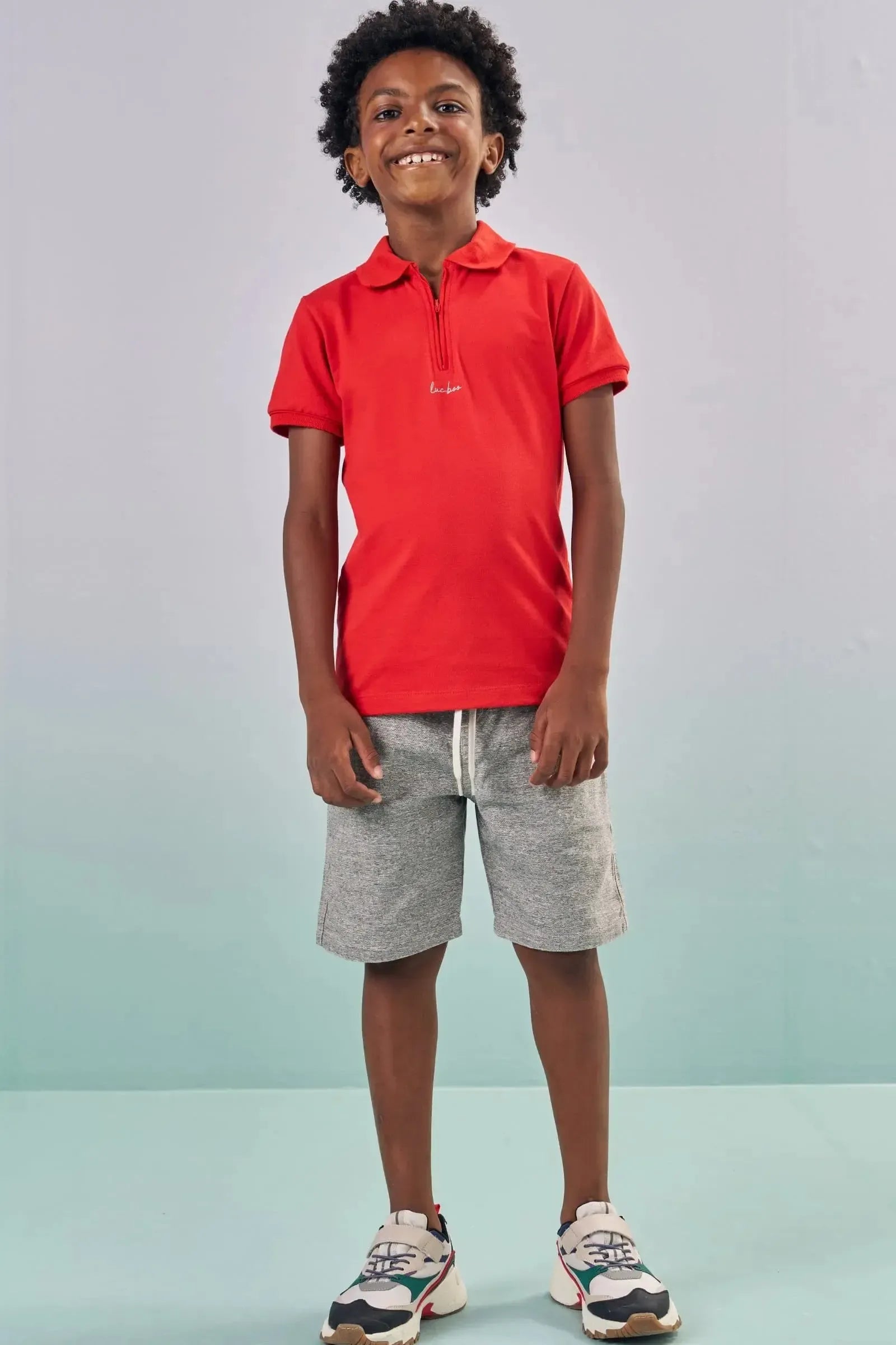 Conjunto de Polo em Piquet com Elastano e Bermuda em Sarja Melange com Elastano Super Power 86990 LucBoo Infantil Menino