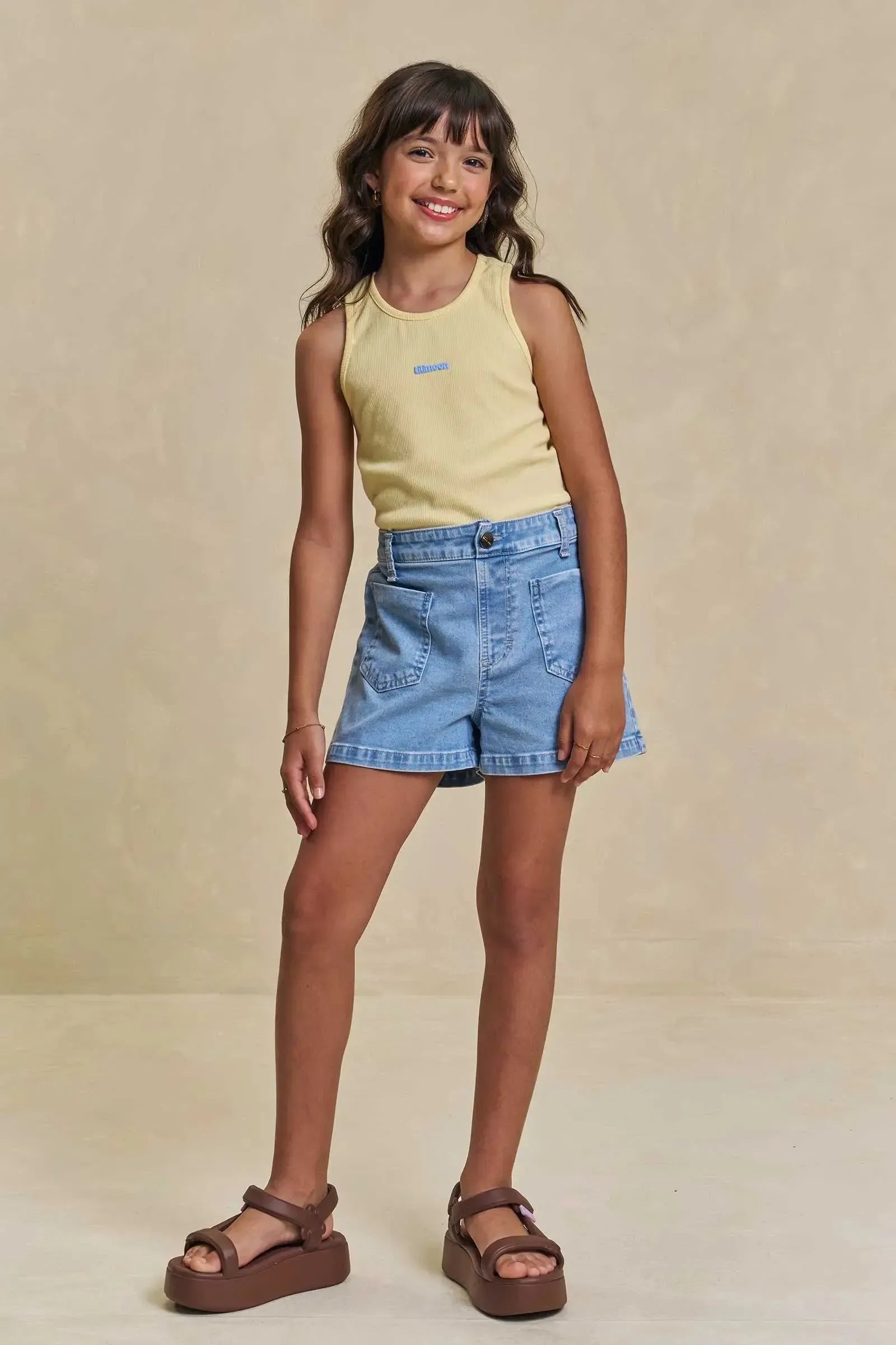 Conjunto de Regata em Canelado Liz e Shorts em Jeans com Elastano 95639 Lilimoon Teen Menina