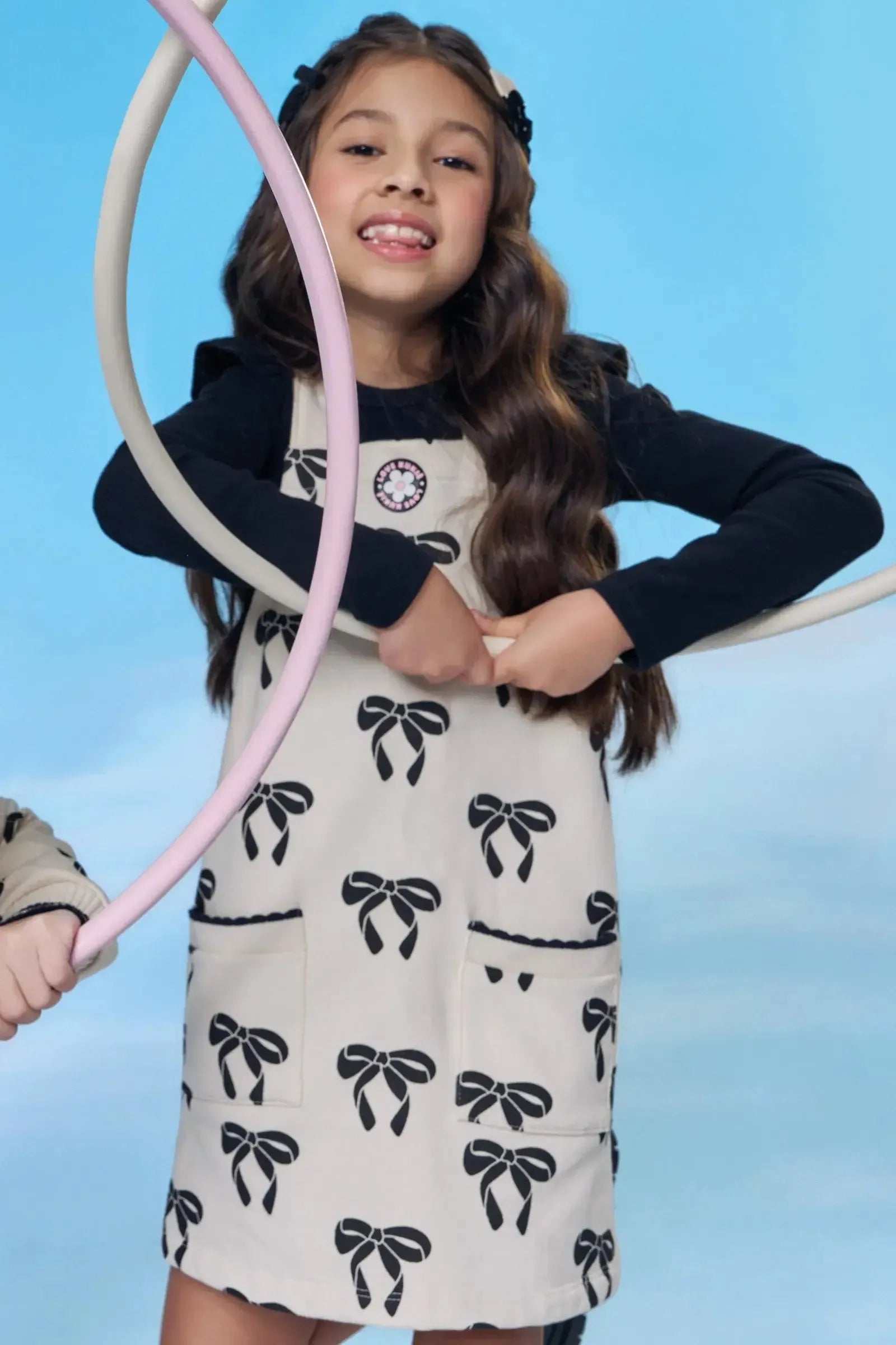 Conjunto de Salopete em Moletom com Pelúcia e Blusa em Canelado 89827 Kukiê Infantil Menina