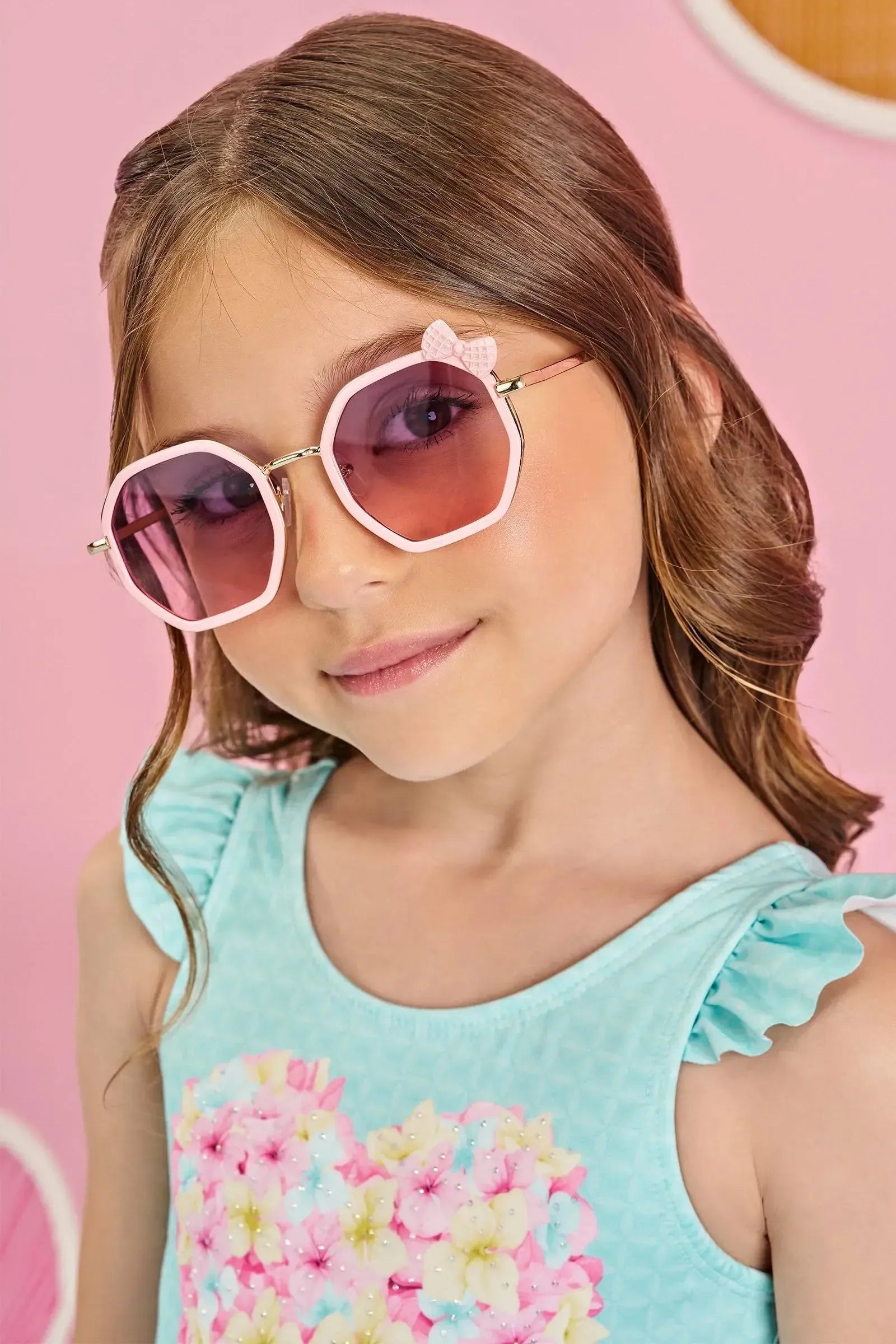 Óculos de Sol com Proteção UV. Acompanha Caixinha e Estojo Porta Óculos. 85785 Infanti Infantil Menina