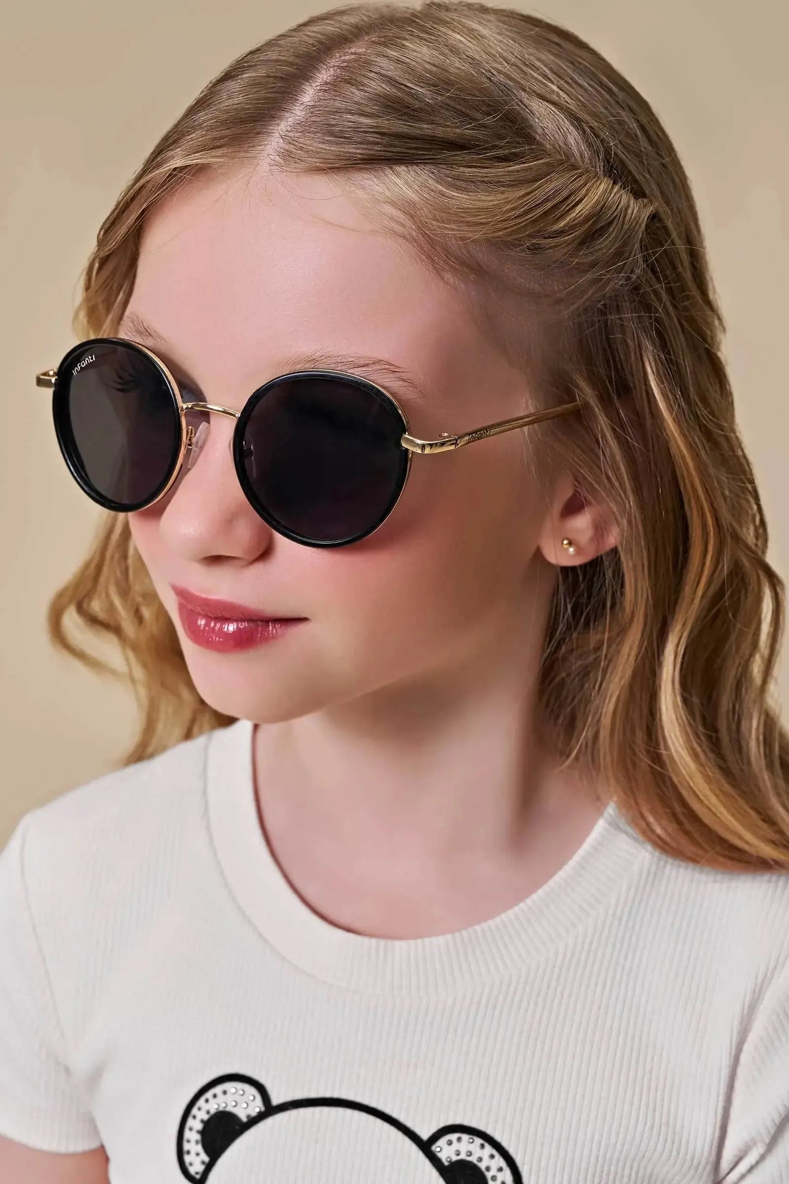 Óculos de Sol com Proteção UV. Acompanha Caixinha e Estojo Porta Óculos. 96740 Infanti Infantil Menina