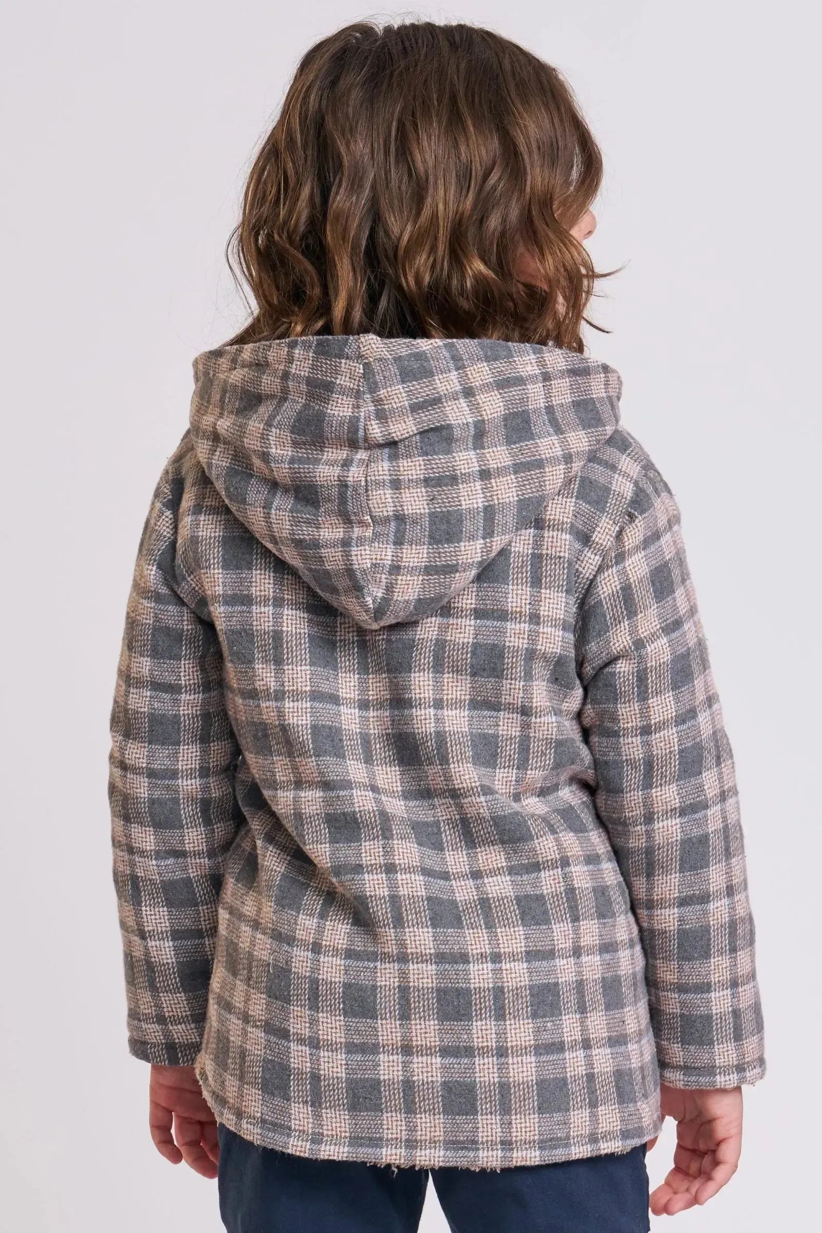 Overshirt em Flanela Xadrez e Forro em Pelo Carneirinho 92377 LucBoo Infantil Menino