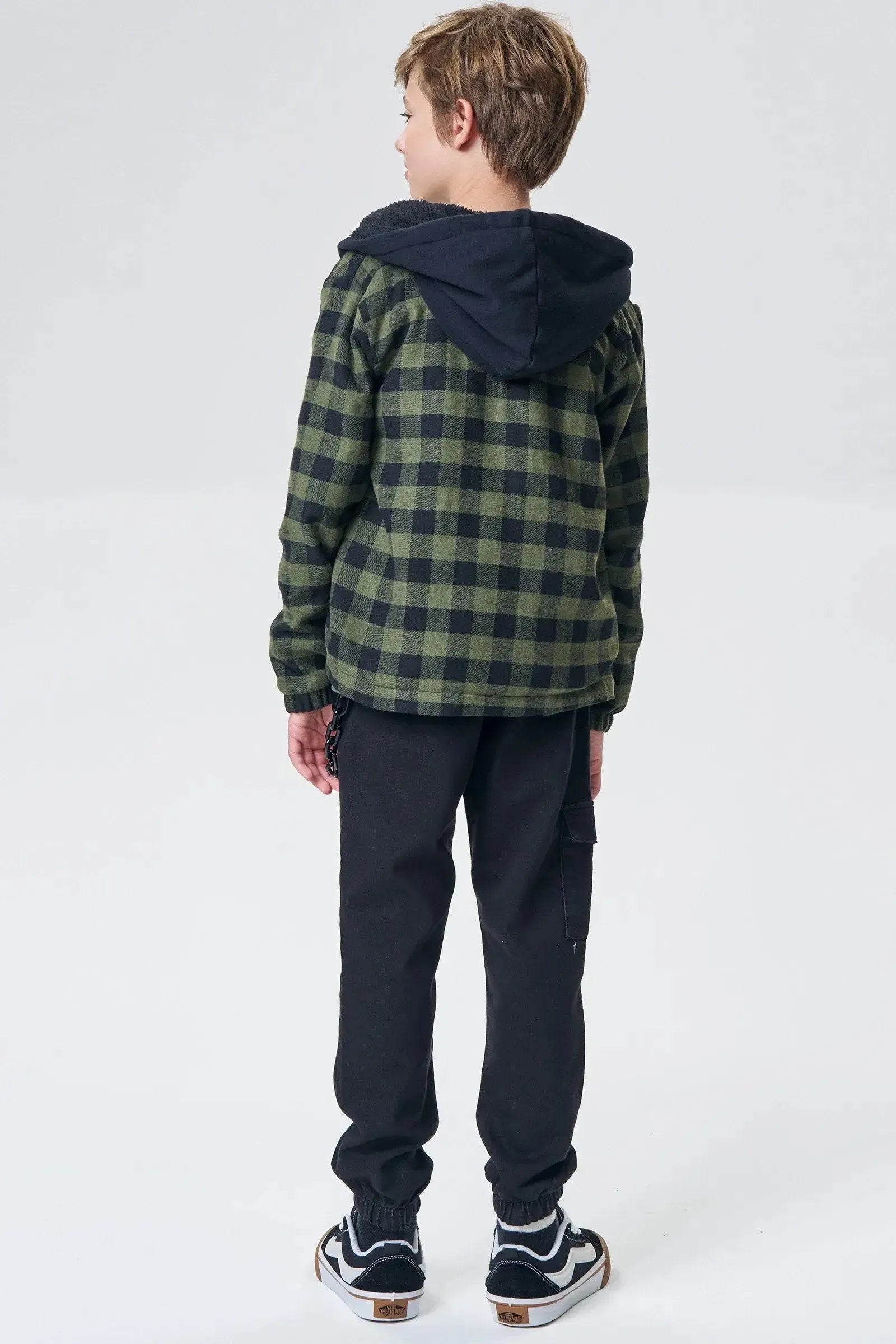 Overshirt em Flanela Xadrez Forro em Carneirinho e Capuz em Moletom com Pelúcia 90949 Johnny Fox Teen Menino