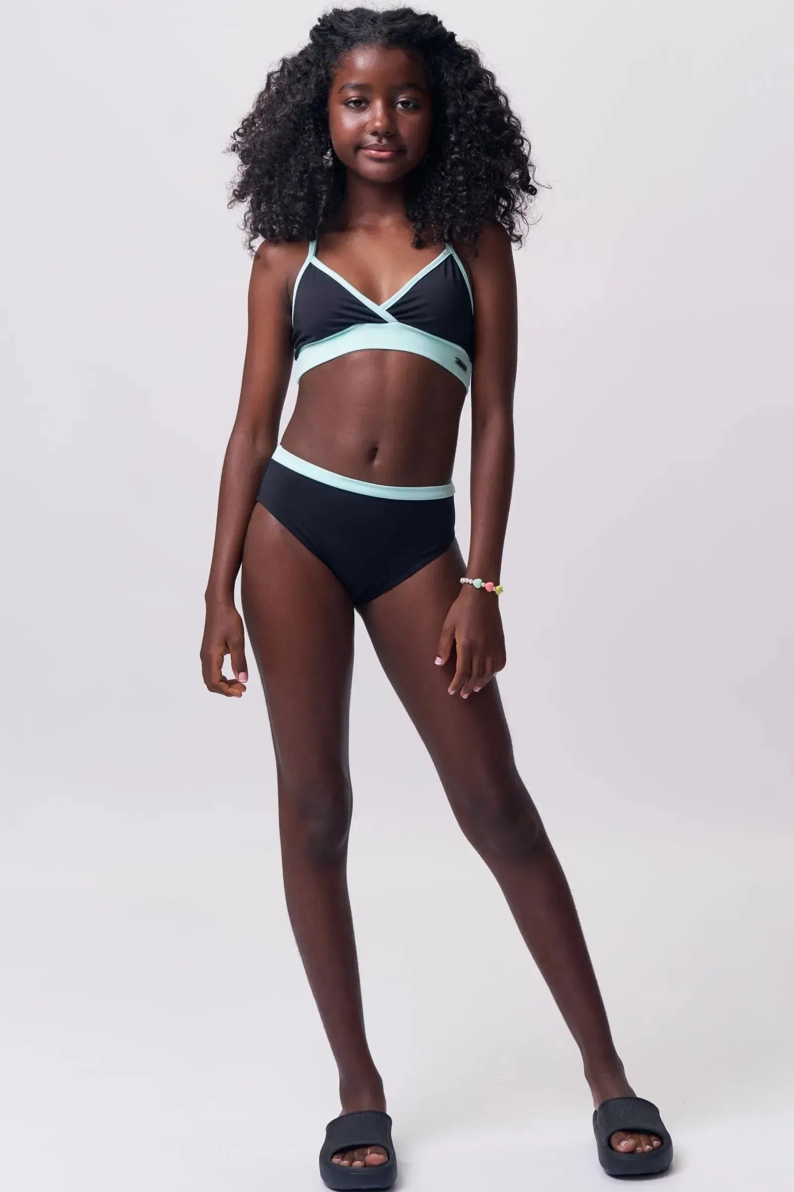 Trio de Biquíni com Top Calcinha e Saída de Praia em Malha UV Dry com Proteção UV 50+ 92884 Lilimoon Teen Menina