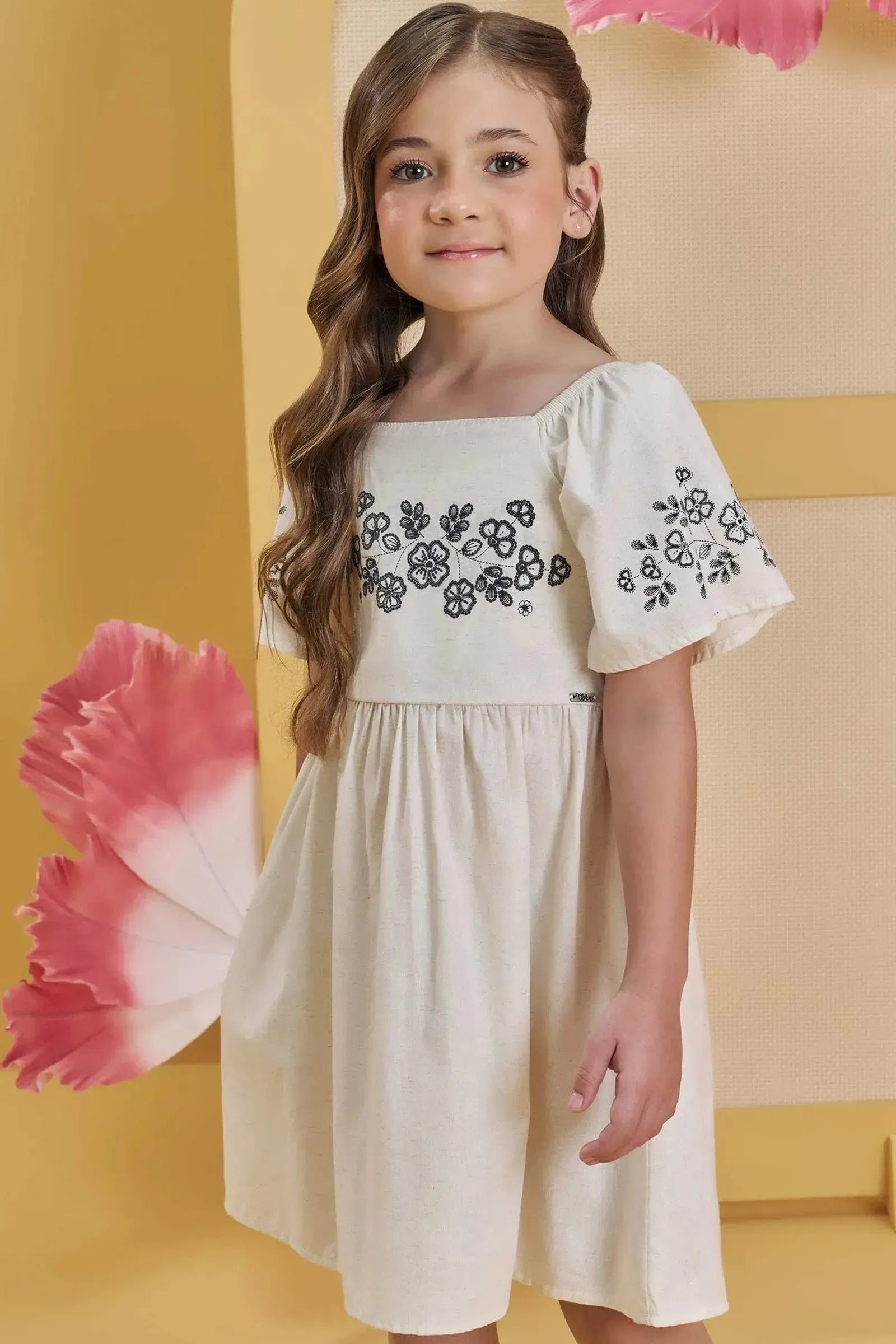Vestido em Linho Deluxe 82983 Infanti Infantil Menina